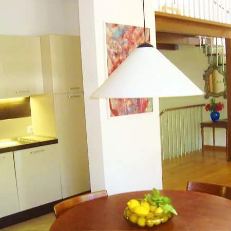 아파트 Residenza Alice 2 - Toscana Mare E Monti 카마이오레